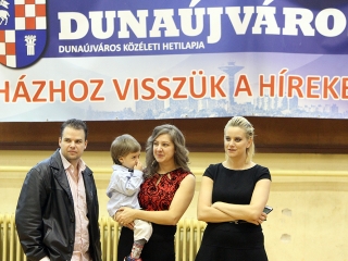 Jótékony Angyalok a sportcsarnokban - fotó: Sándor Judit