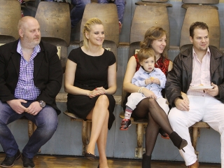 Jótékony Angyalok a sportcsarnokban - fotó: Sándor Judit