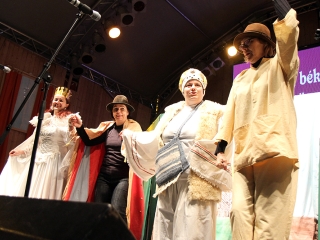 Adventi Forgatag - Nyitónap - fotó: Sándor Judit