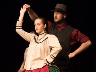 "Luca napja ma lészen" - Vasas néptánc gálaest - fotó: Ónodi Zoltán