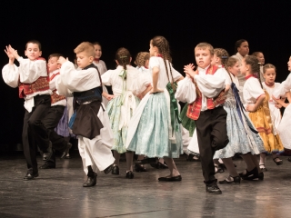 "Luca napja ma lészen" - Vasas néptánc gálaest - fotó: Ónodi Zoltán