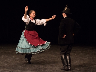 "Luca napja ma lészen" - Vasas néptánc gálaest - fotó: Ónodi Zoltán