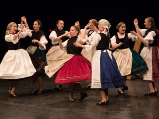 "Luca napja ma lészen" - Vasas néptánc gálaest - fotó: Ónodi Zoltán