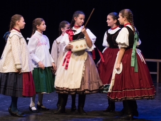 "Luca napja ma lészen" - Vasas néptánc gálaest - fotó: Ónodi Zoltán