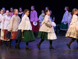 "Luca napja ma lészen" - Vasas néptánc gálaest - fotó: Ónodi Zoltán