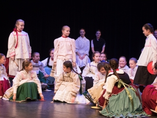 "Luca napja ma lészen" - Vasas néptánc gálaest - fotó: Ónodi Zoltán