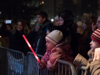 Adventi forgatag a főtéren - fotó: Ónodi Zoltán