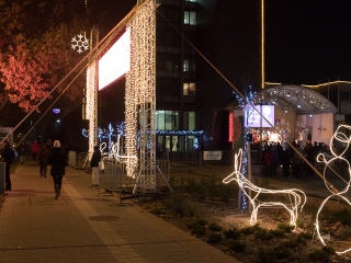 Adventi forgatag a főtéren - fotó: Ónodi Zoltán
