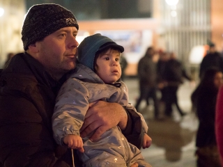 Adventi forgatag a főtéren - fotó: Ónodi Zoltán