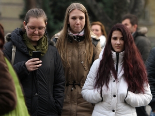 A Fidesz helyi szervezeténk jótékonysági akciója a szülőszoba felújításáért - fotó: Sándor Judit