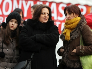 A Fidesz helyi szervezeténk jótékonysági akciója a szülőszoba felújításáért - fotó: Sándor Judit