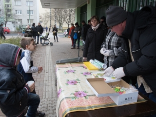 Aranyvasárnap - Advent és Ételosztás a Rómain - fotó: Ónodi Zoltán