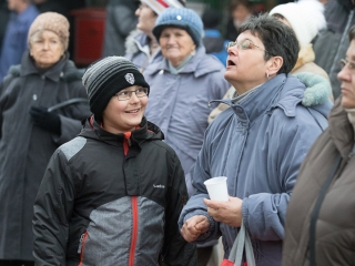 Aranyvasárnap - Advent és Ételosztás a Rómain - fotó: Ónodi Zoltán