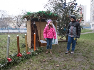 Aranyvasárnap - Advent és Ételosztás a Rómain - fotó: Ónodi Zoltán