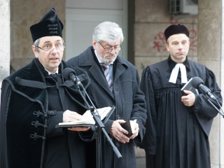 Aranyvasárnap - Advent és Ételosztás a Rómain - fotó: Ónodi Zoltán