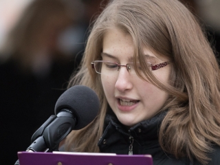 Aranyvasárnap - Advent és Ételosztás a Rómain - fotó: Ónodi Zoltán