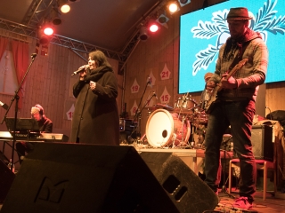 Főtéri Advent: Kelemen Angelika és a Fourtissimo - fotó: Ónodi Zoltán