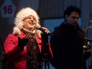 Főtéri Advent: Kelemen Angelika és a Fourtissimo - fotó: Ónodi Zoltán