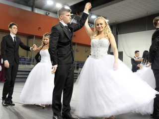 Szalagavató - Pannon Oktatási Központ - fotó: Sándor Judit