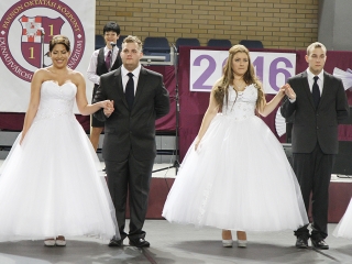 Szalagavató - Pannon Oktatási Központ - fotó: Sándor Judit