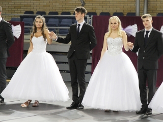 Szalagavató - Pannon Oktatási Központ - fotó: Sándor Judit