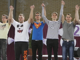 Szalagavató - Pannon Oktatási Központ - fotó: Sándor Judit