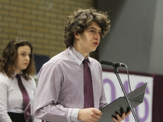 Szalagavató - Pannon Oktatási Központ - fotó: Sándor Judit