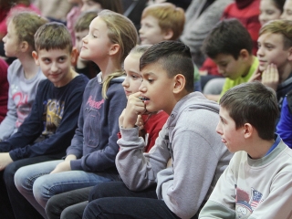 A csúnya lány - Táncos mesejáték - fotó: Sándor Judit