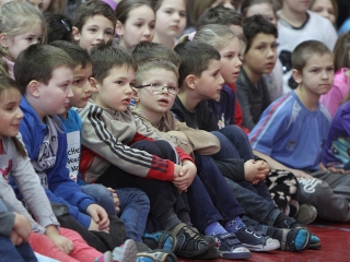 A csúnya lány - Táncos mesejáték - fotó: Sándor Judit