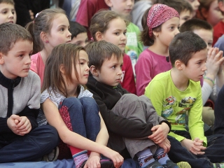 A csúnya lány - Táncos mesejáték - fotó: Sándor Judit