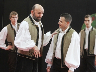 A csúnya lány - Táncos mesejáték - fotó: Sándor Judit