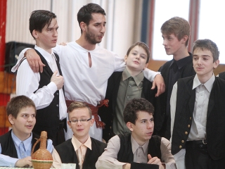 A csúnya lány - Táncos mesejáték - fotó: Sándor Judit