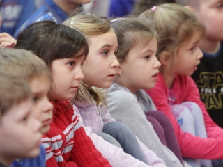A csúnya lány - Táncos mesejáték - fotó: Sándor Judit