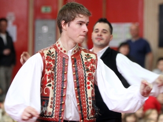 A csúnya lány - Táncos mesejáték - fotó: Sándor Judit