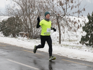 Yours Truly - Kitartó futók a Duna-parton - fotó: Ónodi Zoltán