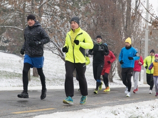 Yours Truly - Kitartó futók a Duna-parton - fotó: Ónodi Zoltán