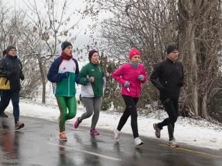 Yours Truly - Kitartó futók a Duna-parton - fotó: Ónodi Zoltán