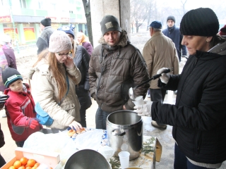 Adventi gyertyagyújtás a Rómain - fotó: Ónodi Zoltán