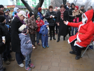 Adventi gyertyagyújtás a Rómain - fotó: Ónodi Zoltán