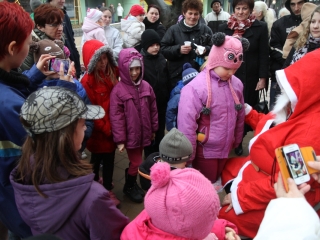 Adventi gyertyagyújtás a Rómain - fotó: Ónodi Zoltán