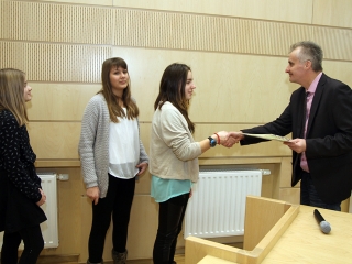 A hónap diákjainak köszöntése - fotó: Sándor Judit