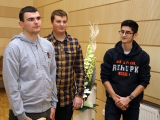 A hónap diákjainak köszöntése - fotó: Sándor Judit