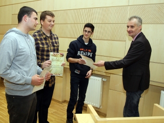 A hónap diákjainak köszöntése - fotó: Sándor Judit