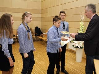 A hónap diákjainak köszöntése - fotó: Sándor Judit