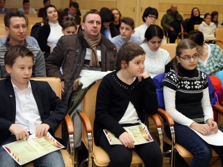 A hónap diákjainak köszöntése - fotó: Sándor Judit