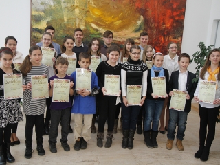 A hónap diákjainak köszöntése - fotó: Sándor Judit