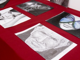 Edo "firkák" kiállítás a Rosti gimiben - fotó: Ónodi Zoltán