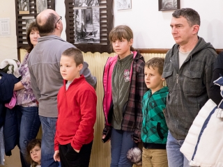 Edo "firkák" kiállítás a Rosti gimiben - fotó: Ónodi Zoltán