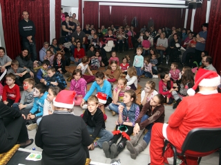 Mikulás az MMK-ban - fotó: Sándor Judit