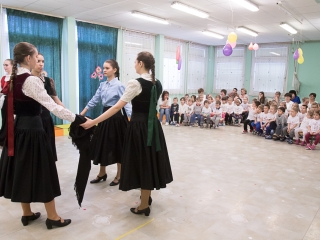 Százszorszép születésnap - fotó: Ónodi Zoltán